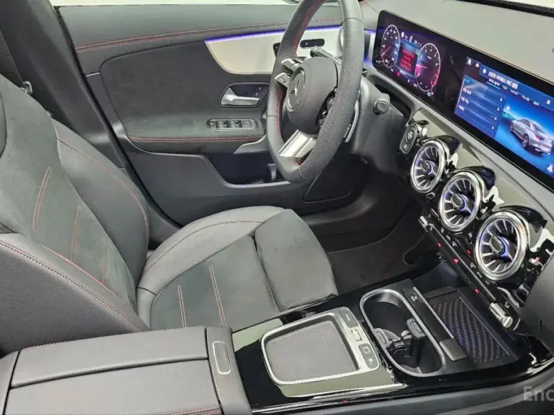 2025 Mercedes-Benz CLA с пробегом 2 113 км