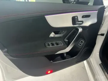2025 Mercedes-Benz CLA с пробегом 9 248 км