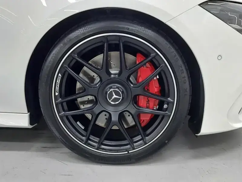 2025 Mercedes-Benz CLA с пробегом 92 км