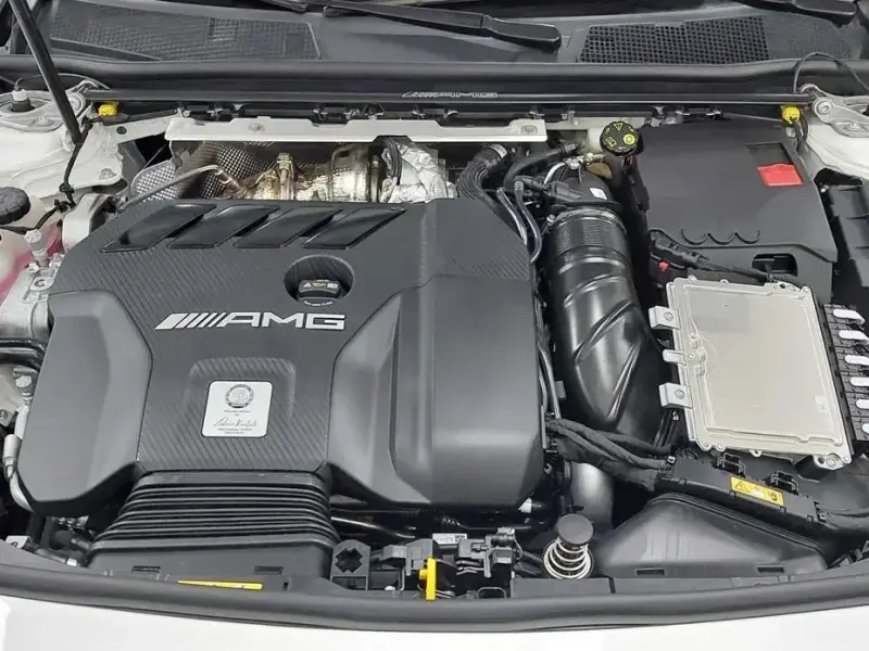 2025 Mercedes-Benz CLA с пробегом 92 км