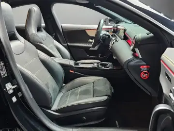 2024 Mercedes-Benz CLA с пробегом 32 179 км
