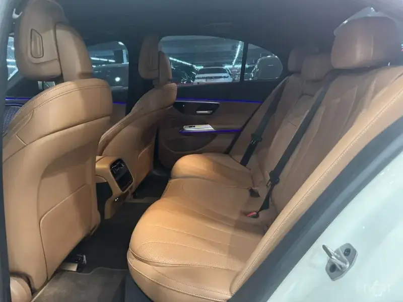 2024 Mercedes-Benz E-Класс с пробегом 26 820 км
