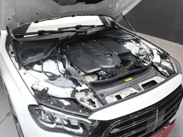 2024 Mercedes-Benz E-Класс с пробегом 21 698 км