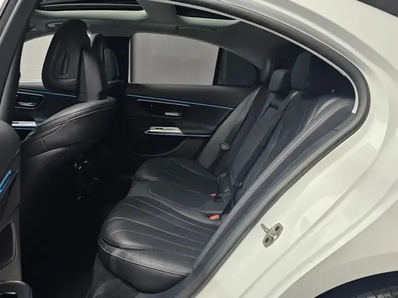 2024 Mercedes-Benz E-Класс с пробегом 21 698 км