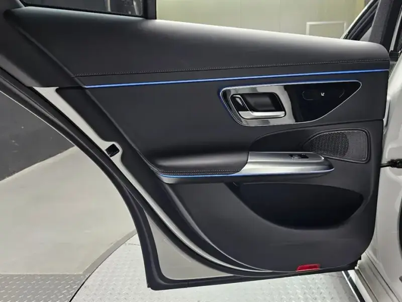 2024 Mercedes-Benz E-Класс с пробегом 21 698 км