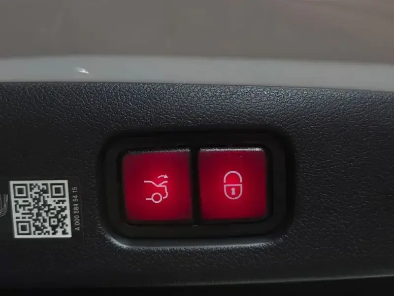 2024 Mercedes-Benz E-Класс с пробегом 21 698 км