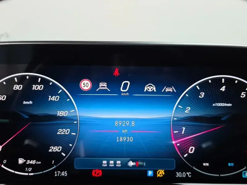 2025 Mercedes-Benz E-Класс с пробегом 18 930 км