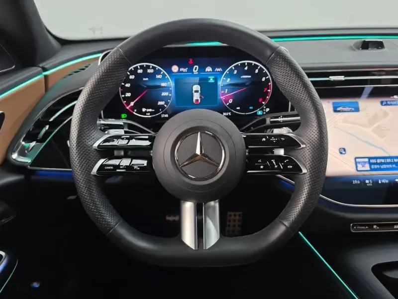 2025 Mercedes-Benz E-Класс с пробегом 18 930 км