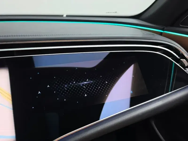 2025 Mercedes-Benz E-Класс с пробегом 18 930 км