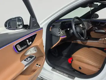 2025 Mercedes-Benz E-Класс с пробегом 19 839 км