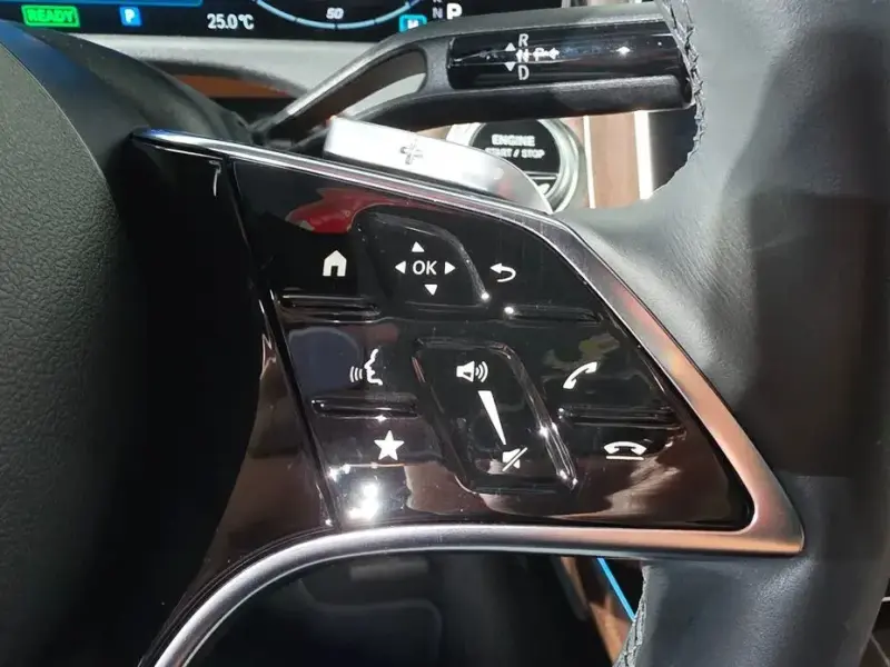2025 Mercedes-Benz E-Класс с пробегом 19 839 км