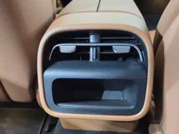 2025 Mercedes-Benz E-Класс с пробегом 19 839 км