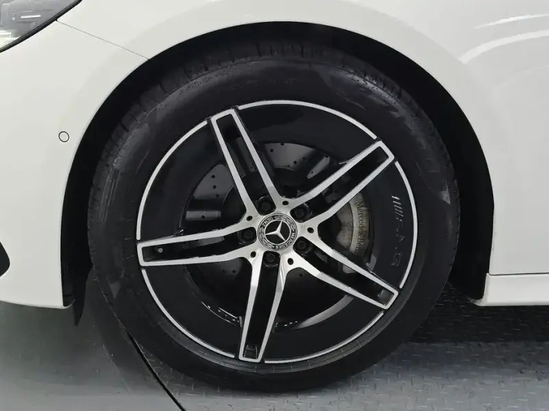 2025 Mercedes-Benz E-Класс с пробегом 7 794 км