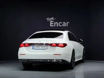 2025 Mercedes-Benz E-Класс с пробегом 16 330 км