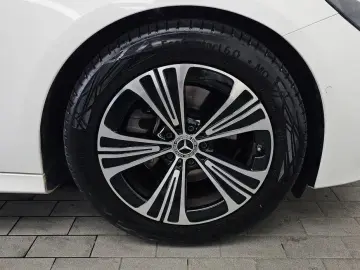 2025 Mercedes-Benz E-Класс с пробегом 16 330 км