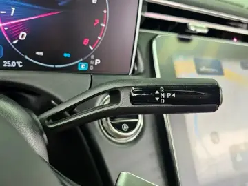 2025 Mercedes-Benz E-Класс с пробегом 16 330 км
