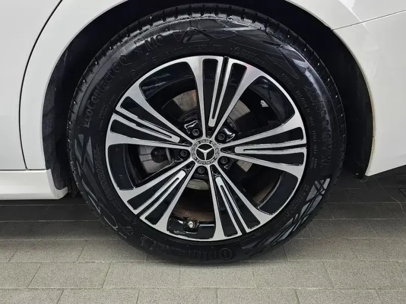 2025 Mercedes-Benz E-Класс с пробегом 16 330 км