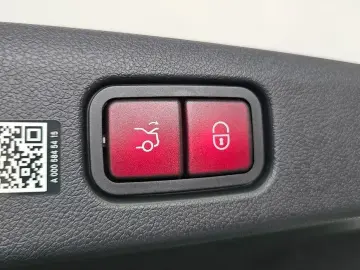 2025 Mercedes-Benz E-Класс с пробегом 16 330 км