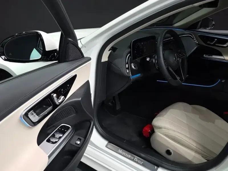 2025 Mercedes-Benz E-Класс с пробегом 1 787 км