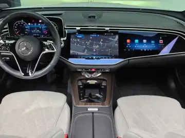 2025 Mercedes-Benz E-Класс с пробегом 21 371 км
