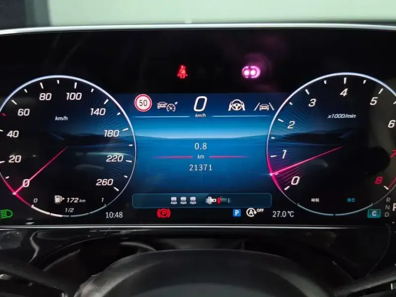2025 Mercedes-Benz E-Класс с пробегом 21 371 км