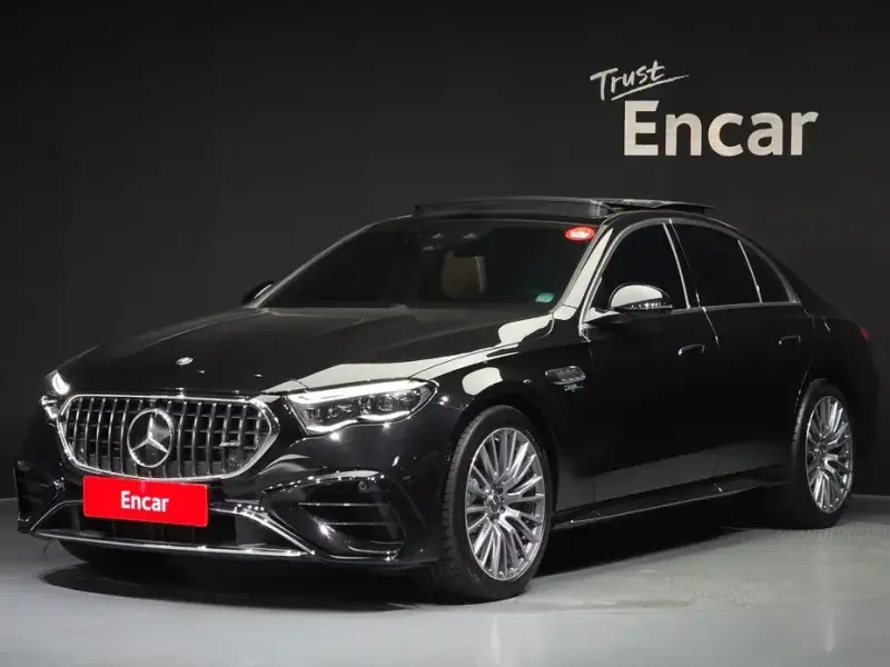 2025 Mercedes-Benz E-Класс с пробегом 5 600 км