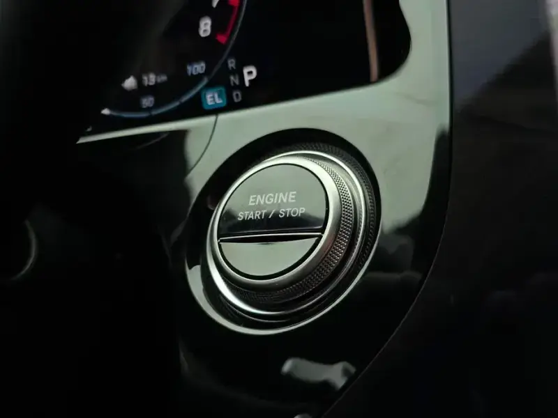 2025 Mercedes-Benz E-Класс с пробегом 5 600 км