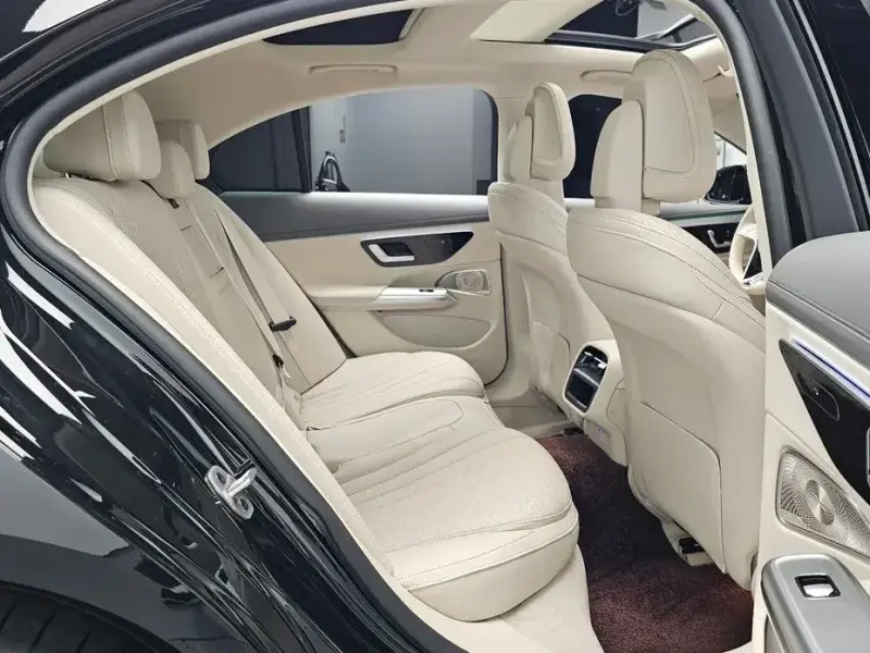2025 Mercedes-Benz E-Класс с пробегом 6 979 км
