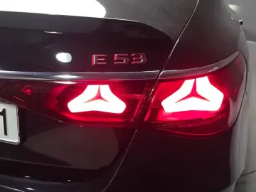 2025 Mercedes-Benz E-Класс с пробегом 5 600 км