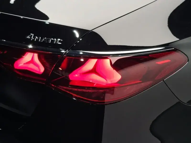 2025 Mercedes-Benz E-Класс с пробегом 6 979 км