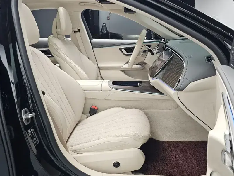 2025 Mercedes-Benz E-Класс с пробегом 6 979 км