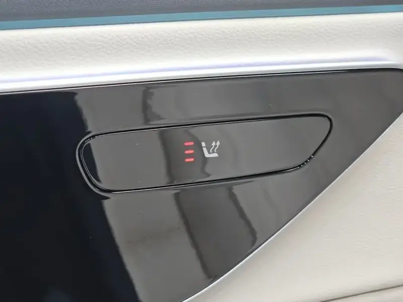 2025 Mercedes-Benz E-Класс с пробегом 6 979 км