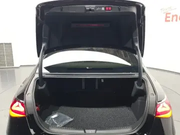 2025 Mercedes-Benz E-Класс с пробегом 6 979 км