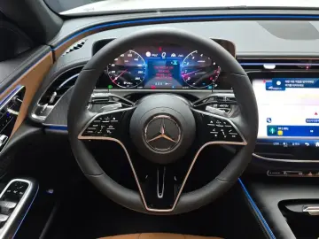 2025 Mercedes-Benz E-Класс с пробегом 1 817 км