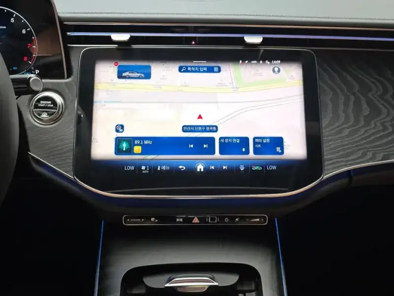 2025 Mercedes-Benz E-Класс с пробегом 1 817 км
