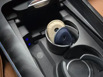 2025 Mercedes-Benz E-Класс с пробегом 1 817 км