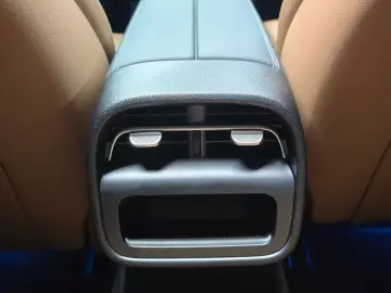 2025 Mercedes-Benz E-Класс с пробегом 1 817 км