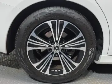 2025 Mercedes-Benz E-Класс с пробегом 1 671 км