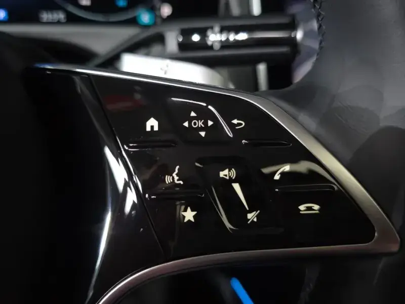 2025 Mercedes-Benz E-Класс с пробегом 1 671 км