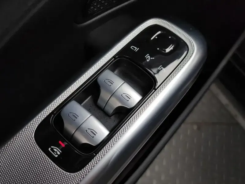 2025 Mercedes-Benz E-Класс с пробегом 7 516 км