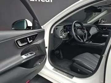2025 Mercedes-Benz E-Класс с пробегом 15 894 км