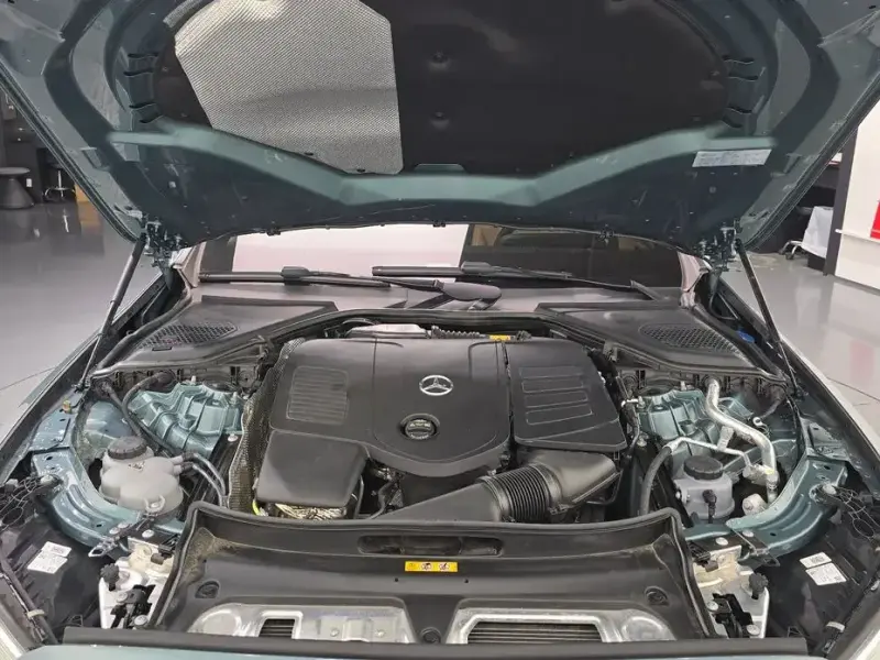 2025 Mercedes-Benz E-Класс с пробегом 8 790 км
