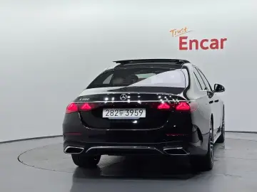 2025 Mercedes-Benz E-Класс с пробегом 2 359 км