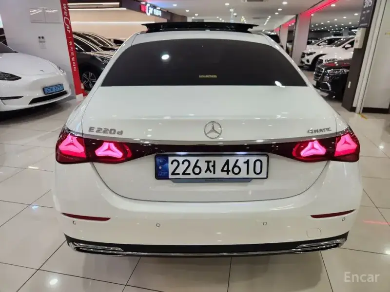 2024 Mercedes-Benz E-Класс с пробегом 12 170 км