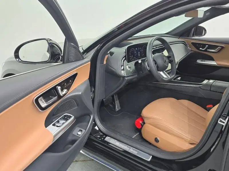 2025 Mercedes-Benz E-Класс с пробегом 2 359 км