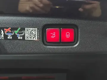 2025 Mercedes-Benz E-Класс с пробегом 2 359 км
