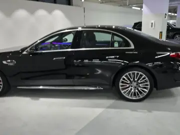 2026 Mercedes-Benz E-Класс с пробегом 1 089 км