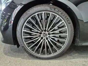 2026 Mercedes-Benz E-Класс с пробегом 32 км