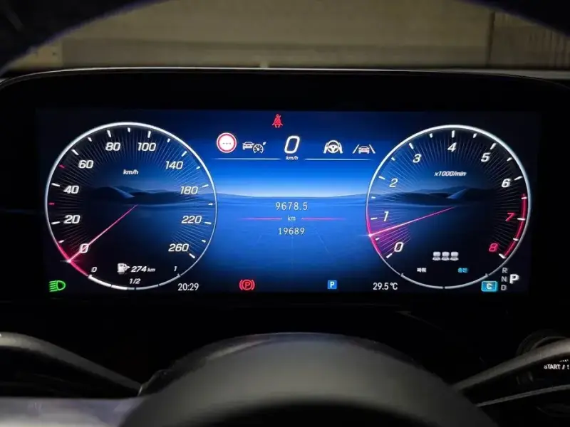 2024 Mercedes-Benz E-Класс с пробегом 20 000 км