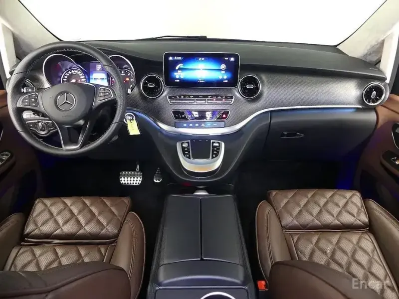 2023 Mercedes-Benz V-Класс с пробегом 3 350 км